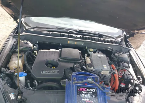 2014 Ford Fusion Hybrid Titanium из США, поврежденный, VIN 3FA6P0RUXER131560